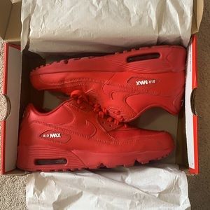 Red Nike Air Max 90